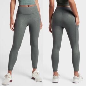 Athleta Ultimate Stash Pocket Embossed 7/8 Tight Leggings